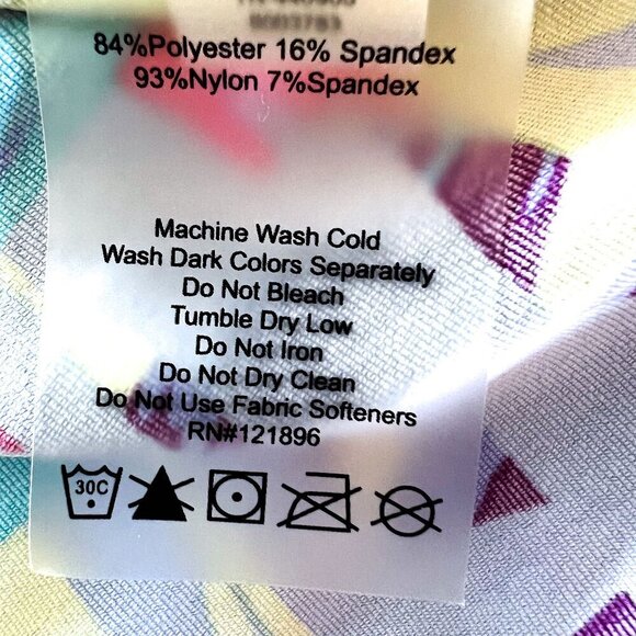 New Title Nine Sunbuster Long Sleeve 1/4 Zip Pullover Small NWT - Picture 11 of 11